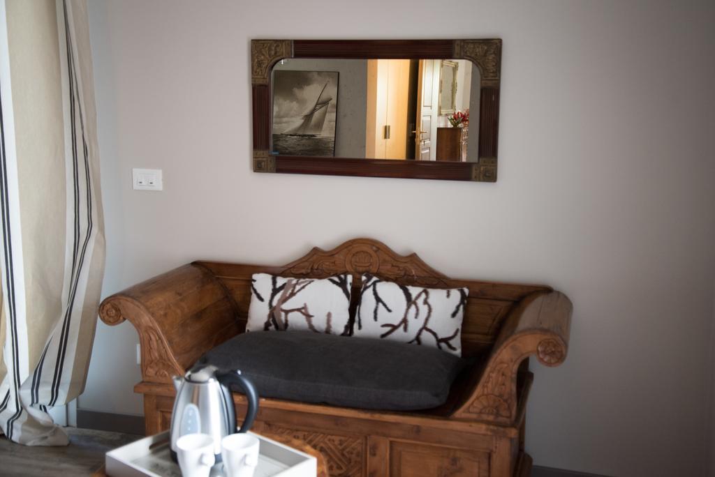 B&B La Dimora Del Garda Sirmione Bagian luar foto
