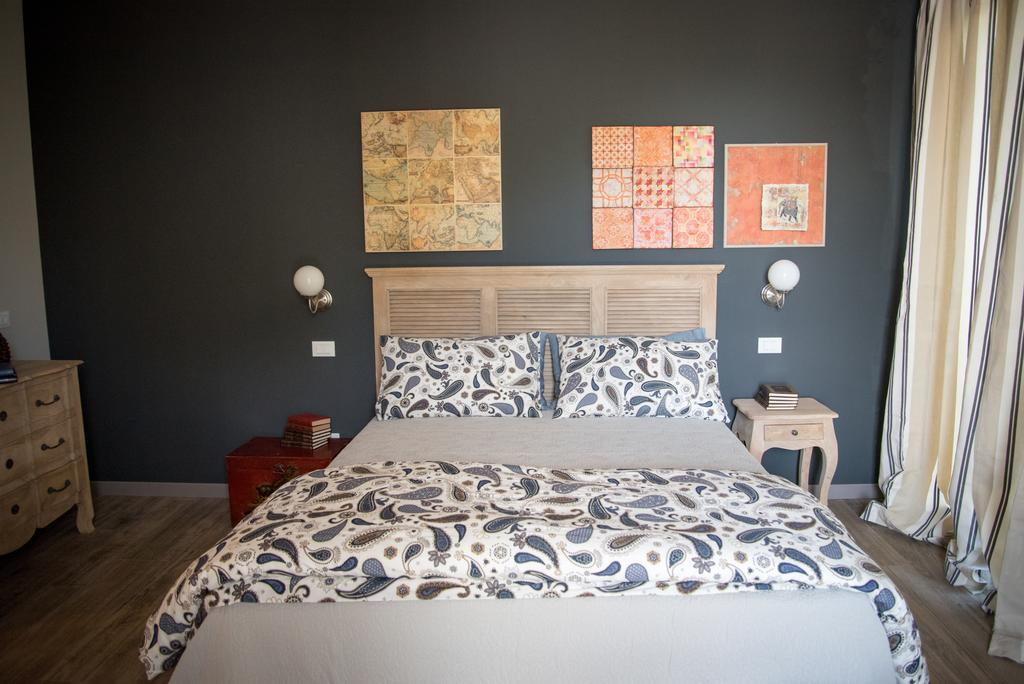 B&B La Dimora Del Garda Sirmione Bagian luar foto